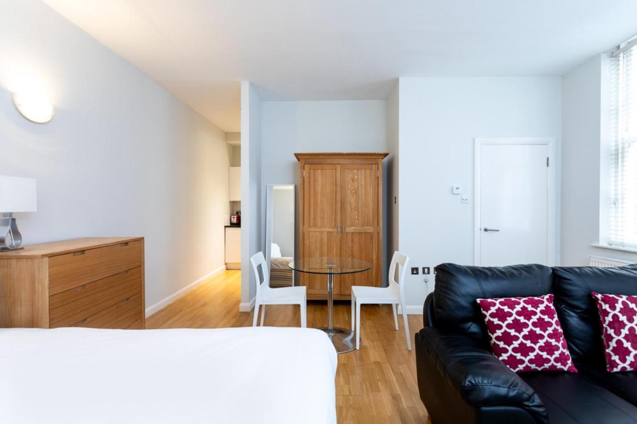 لندن Groveland Court Apartment 1 المظهر الخارجي الصورة