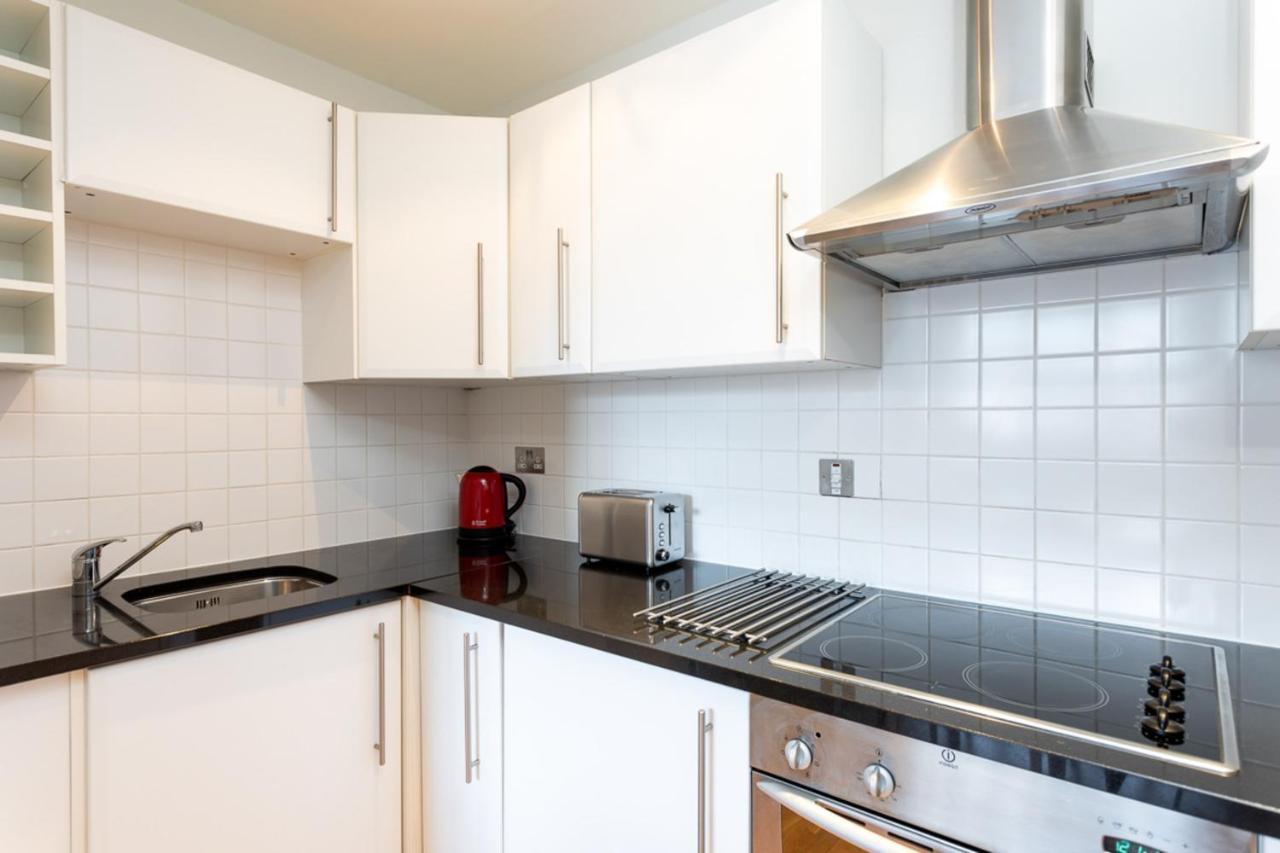 لندن Groveland Court Apartment 1 المظهر الخارجي الصورة